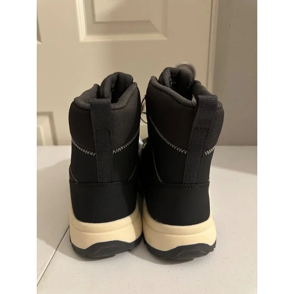 Cat &  Jack Big Kids Noah Waterproof Winter Boots Blue size 5 NWT